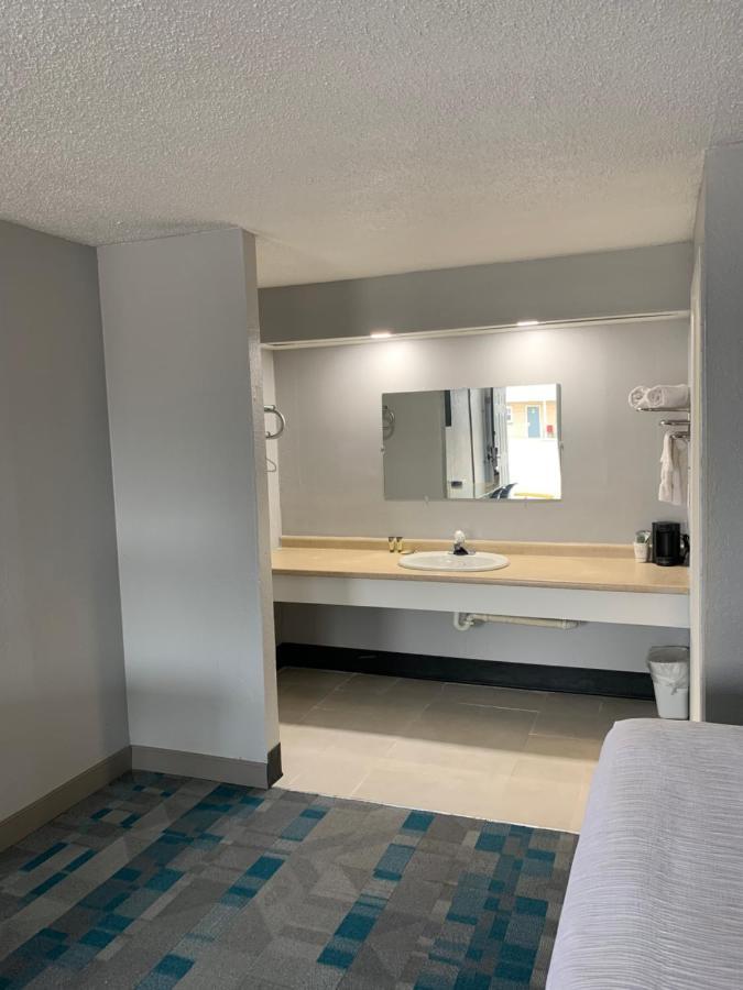 Royalinn Elizabethtown Eksteriør bilde